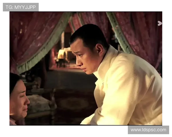 《养父》:一场跨越血缘的爱,照亮生活的坚韧与温暖 《养父》:一场跨越血缘的爱,照亮生活的坚韧与温暖